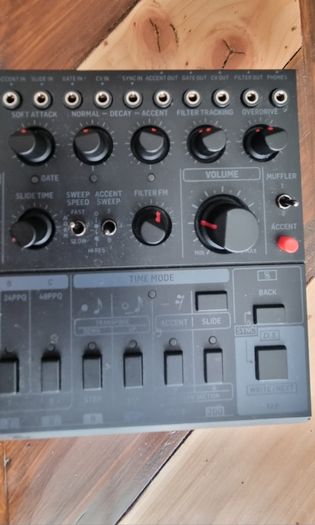 Behringer TD-3-MO