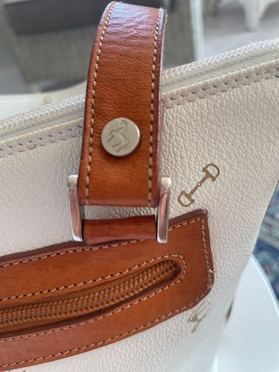 Petusco Leather Bag