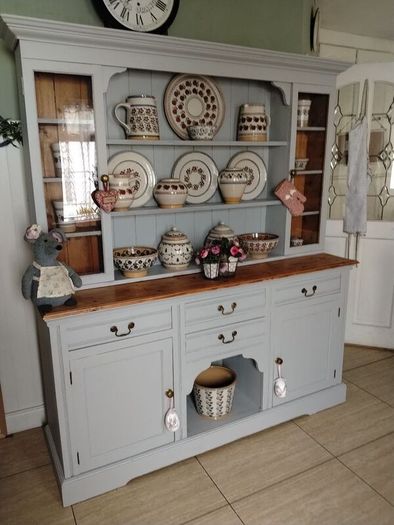 solid kitchen dresser delivery arranged