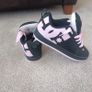 Brand New DC Shoes Women's Court Graffik (Black/Pink) Image 2