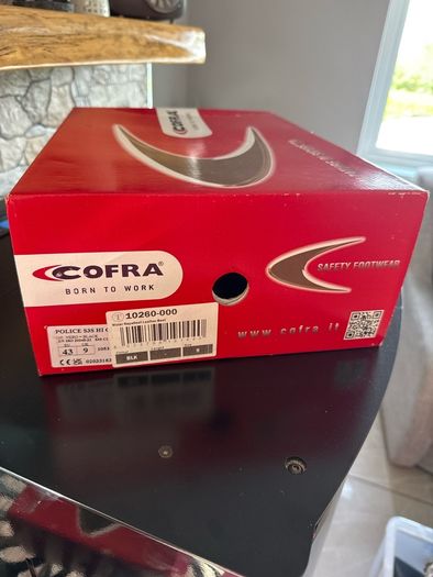 Cofra Safety Boots Size 43 (UK 9) Black Leather Work Boots