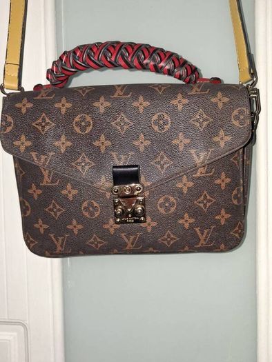 Shoulder Bag
