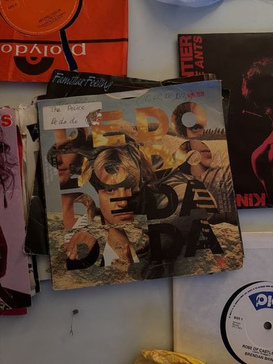 Collection of vinyl 7" 45's