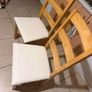 2 chairs Image 3
