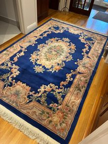 Chinese/oriental floral rug mint condition
