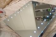 Battery Mirror