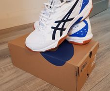 Mens Sports Shoe UK Size 11