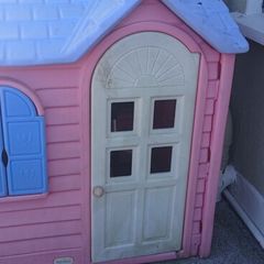 pink little tikes house
