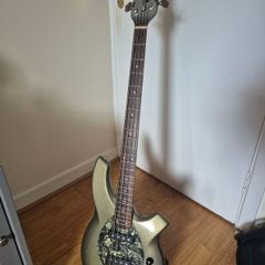 Music Man Bongo 4 HS 2003 USA