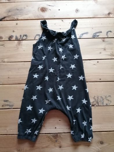 NEXT girl black with gray stars short dungarees