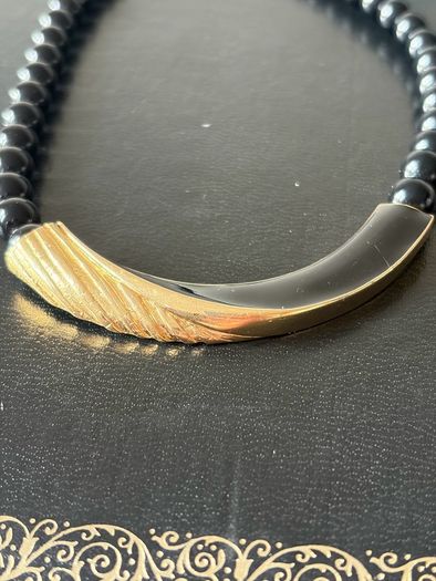 Trifari vintage necklace