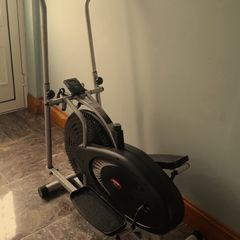 Cross trainer