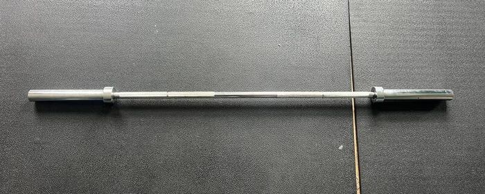 6 ft Barbell (15kg)