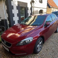 Volvo V40 2015