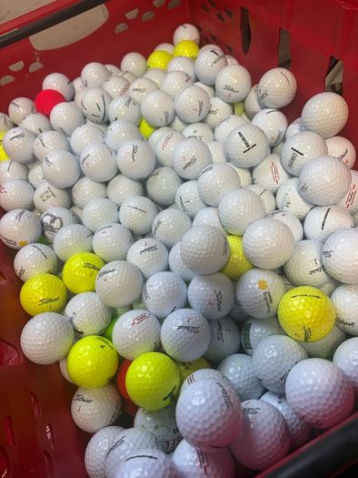 40 Titleist Golf Balls