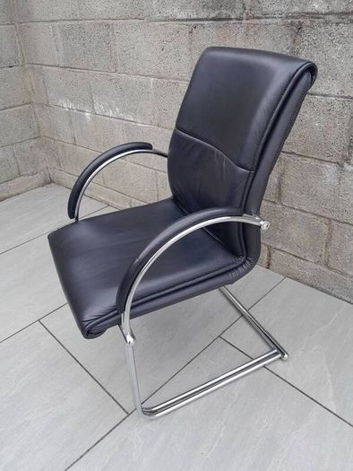 1970's Chrome Tube Leather Chair. Vintage 70's collectable design classic