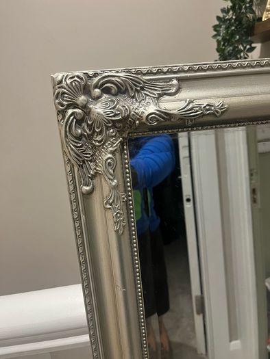 mirror