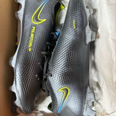 Nike phantom elite boots UK7.5