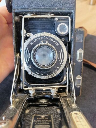 very old camera manufactured by ENSIGN 1930