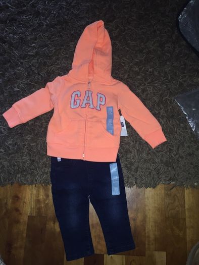 baby clothes and items