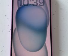 Apple iPhone 16 - Pink