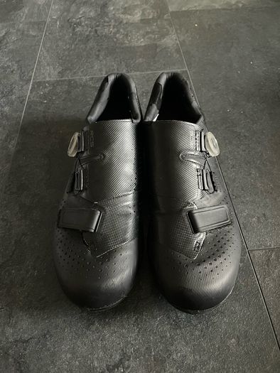 Shimano RC-5 road cycling shoes