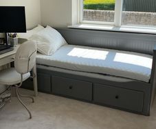 Day bed