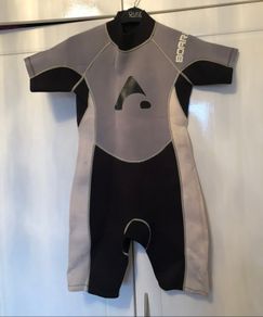 Dunnes stores Wetsuit  size 12 years