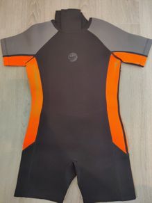 5/6 years old wetsuit