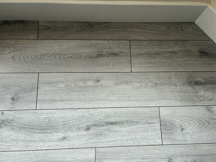 Laminate Flooring Robusto Summer Oak Grey 12mm
