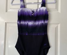 Speedo Swimsuit - Size 8 New With Tags