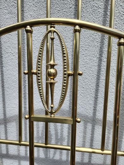 19th Cent. beautiful all brass three foor bed. Just polished