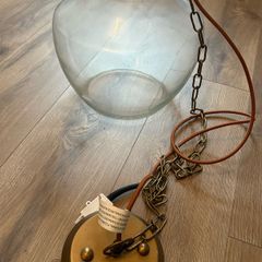 Ceiling light