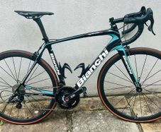 bianchi Impulso cv carbon Campagnolo