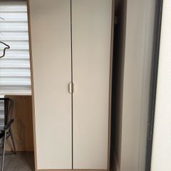 Wardrobe/Cupboard
