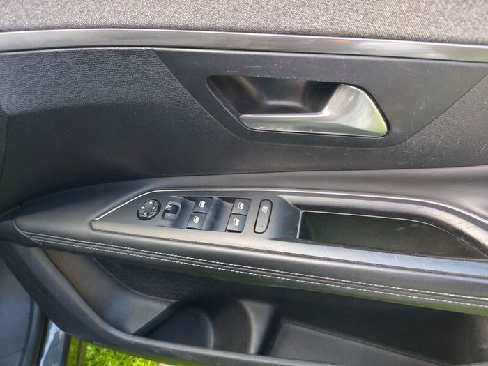 Peugeot 3008 Allure 1.6 Hdi Manual Nct 2028