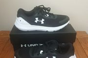 New Under Armour size 3.5uk