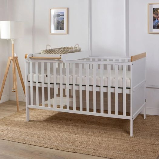 Haddington Cot bed Perfect condition