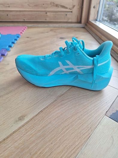 ASICS NovaBlast 6 Womens Running Shoes