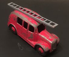 Dinky Toys 1/43 Streamlined Fire Engine