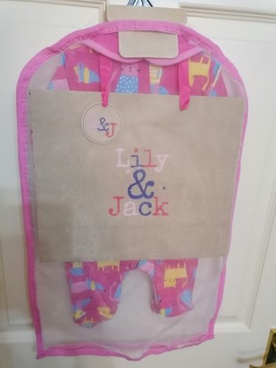 0-3 months 5 piece gift set NEW