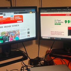 2x Monitors - HP ZR22w - 30 each