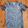 Age 9-10 Converse Teeshirt Image 2