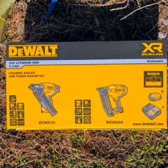 DeWalt Brushless 18v Nail Gun Twin Kit - New