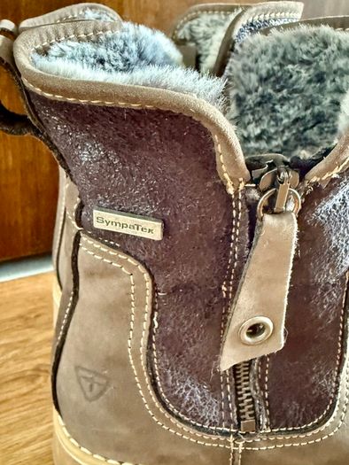 SympaTex waterproof fur lining boots size 38