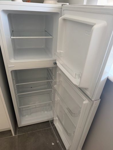 powerpoint small fridge