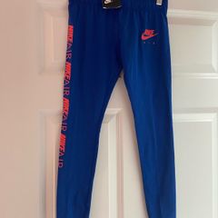BNWT Nike Leggings - 8-10y