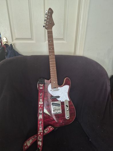 Aria 615-MK2 Nashville, Ruby Red