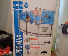 Bestway 4.5m swimming pool