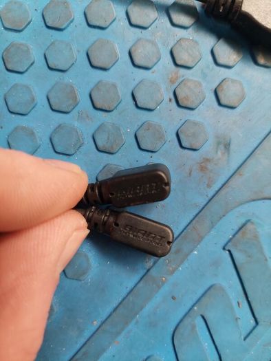 Giant power meter charging cable